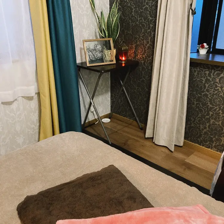 リラHandの内観・外観1