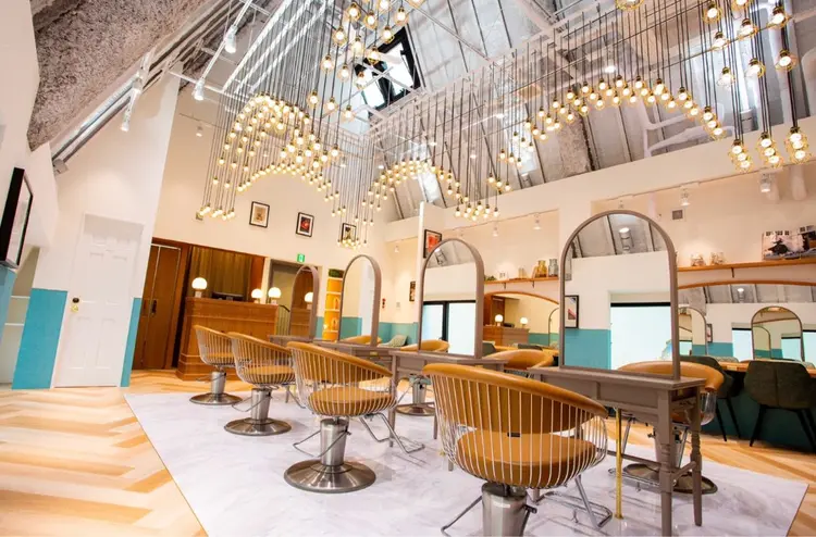 Lond legliseの内観・外観2