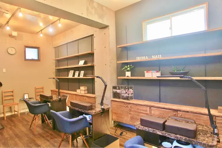 IROHA Nailの内観・外観3