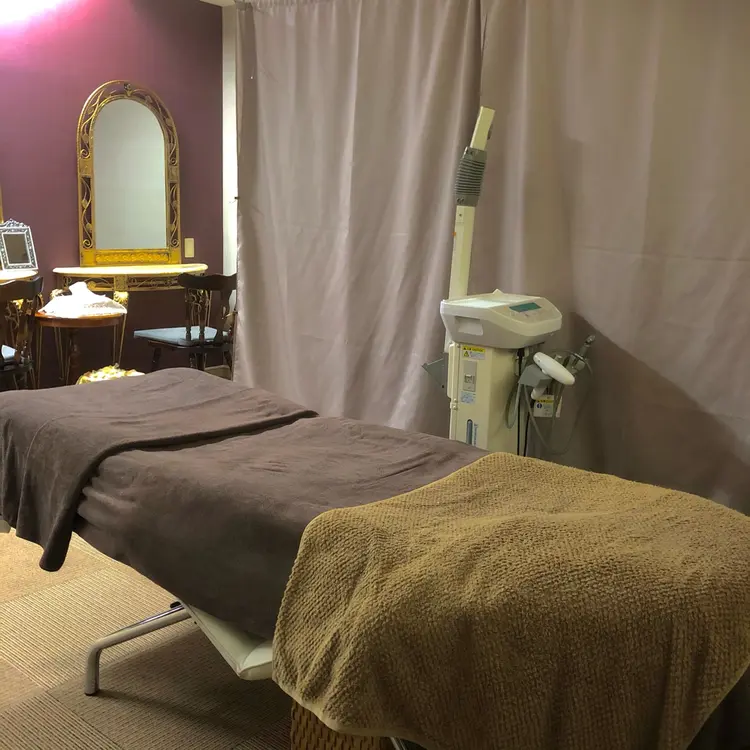 POLA池下店の内観・外観2