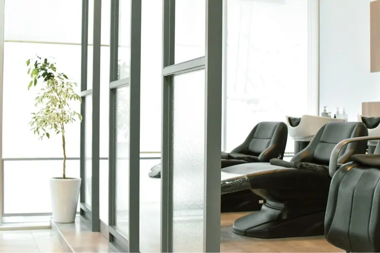 フロラクロマ・ヘアサロンの内観・外観2