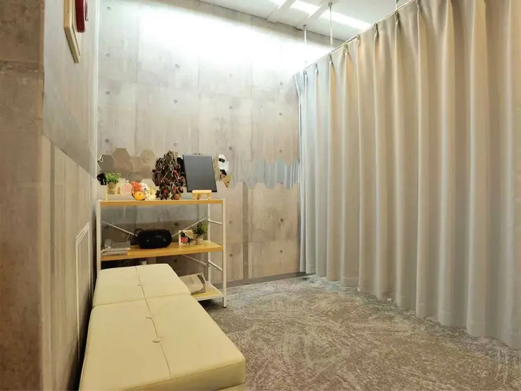 good hand神戸三宮　マッサージの内観・外観3