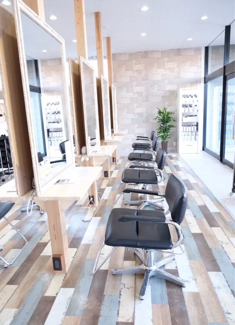 LIFE 本店の内観・外観2