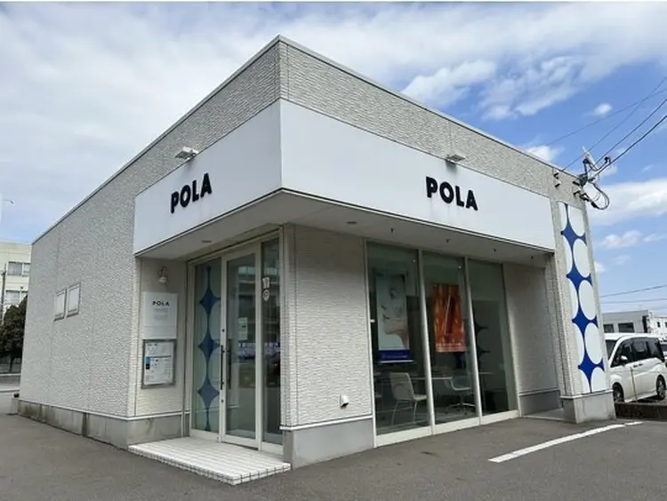 POLA THE BEAUTY御経塚店の内観・外観1