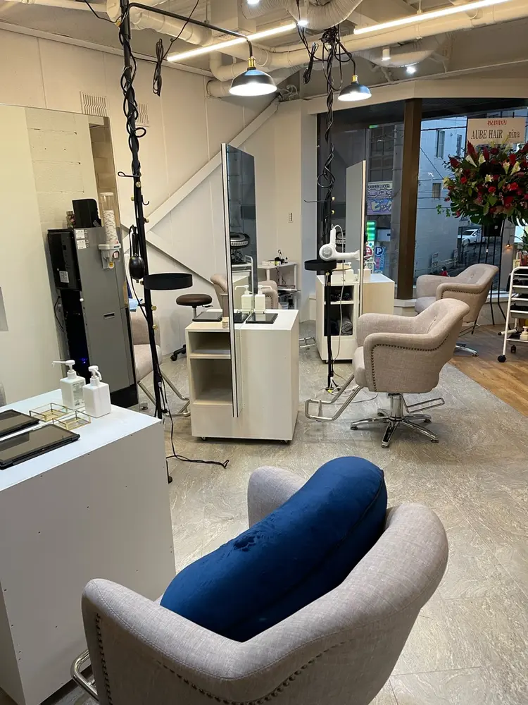 Hair Design One Charmeの内観・外観2