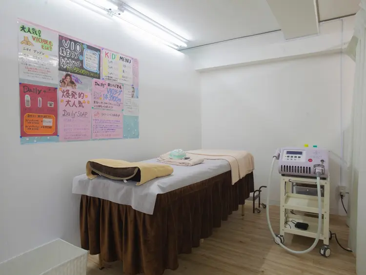 都度払い脱毛専門店ecrin徳重店の内観・外観3