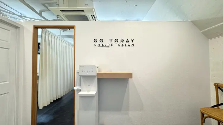 GO TODAY Iris表参道店の内観・外観2