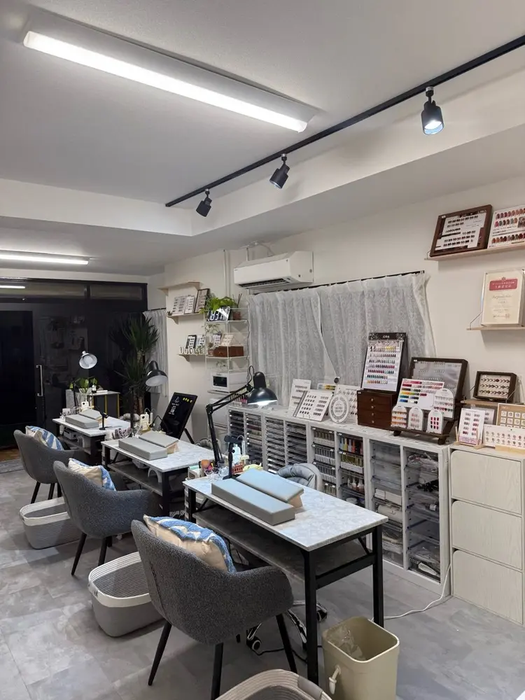 Dola nailの内観・外観2