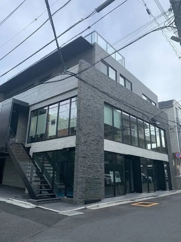 晴レの内観・外観1