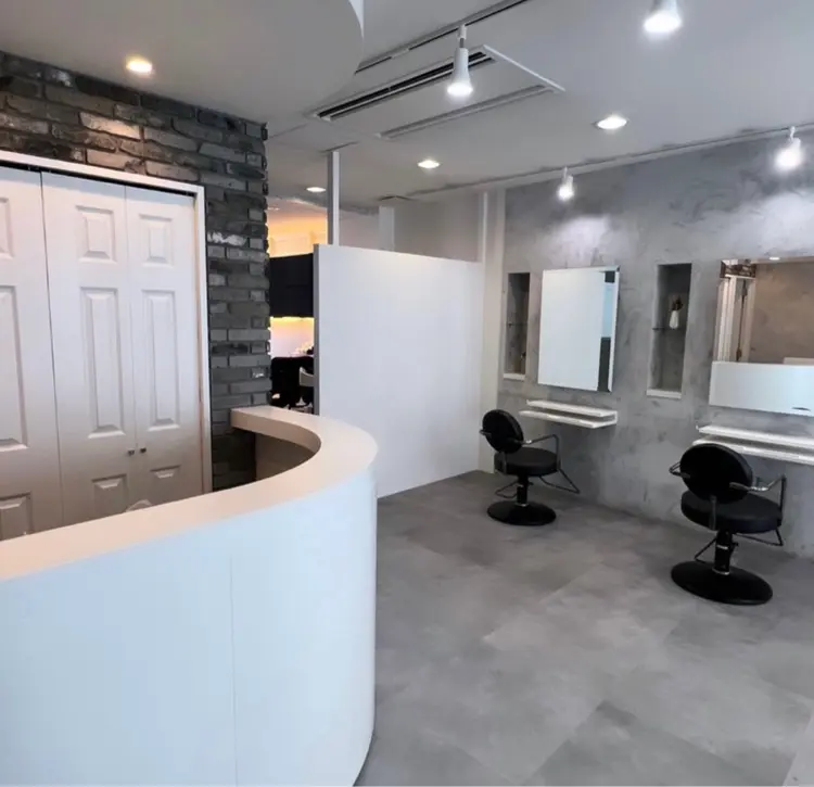 _WHITE 天神店の内観・外観1