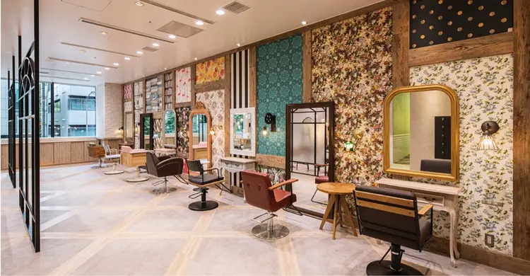 ZA/ZA shinjukuの内観・外観1