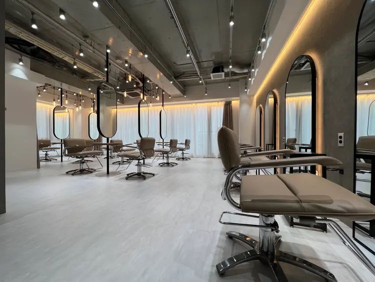 Zina 京都駅前 髪質改善＆トリートメント＆艶髪の内観・外観2