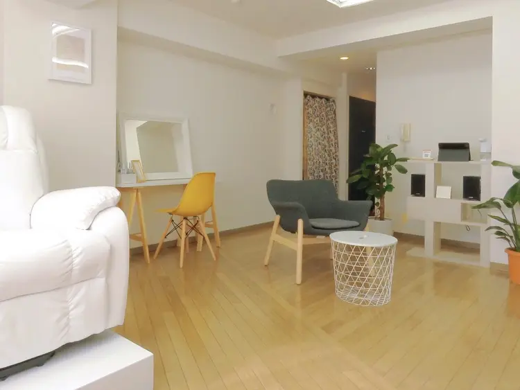 sow eyelash & nailの内観・外観1