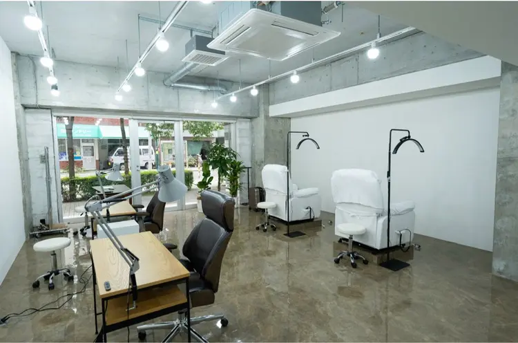 YOKEの内観・外観1