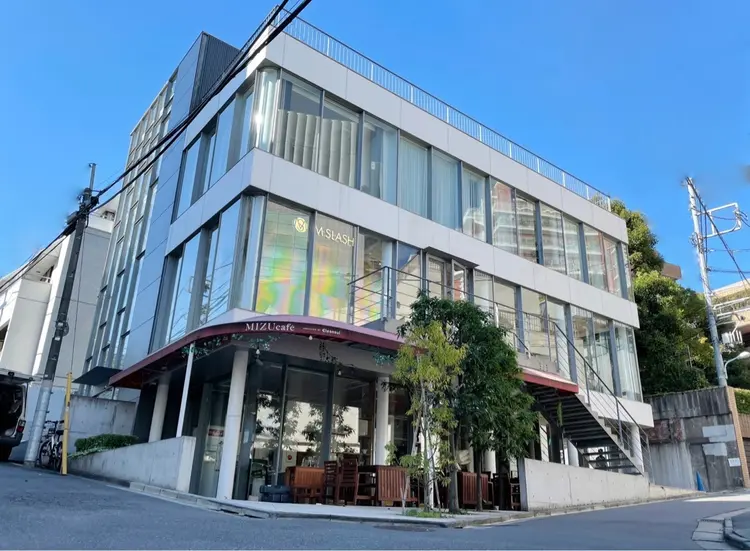 M.SLASH 表参道の内観・外観2