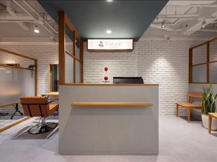 Natural 広島店の内観・外観2