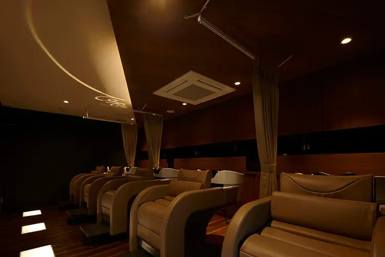 ORO武庫之荘店の内観・外観3