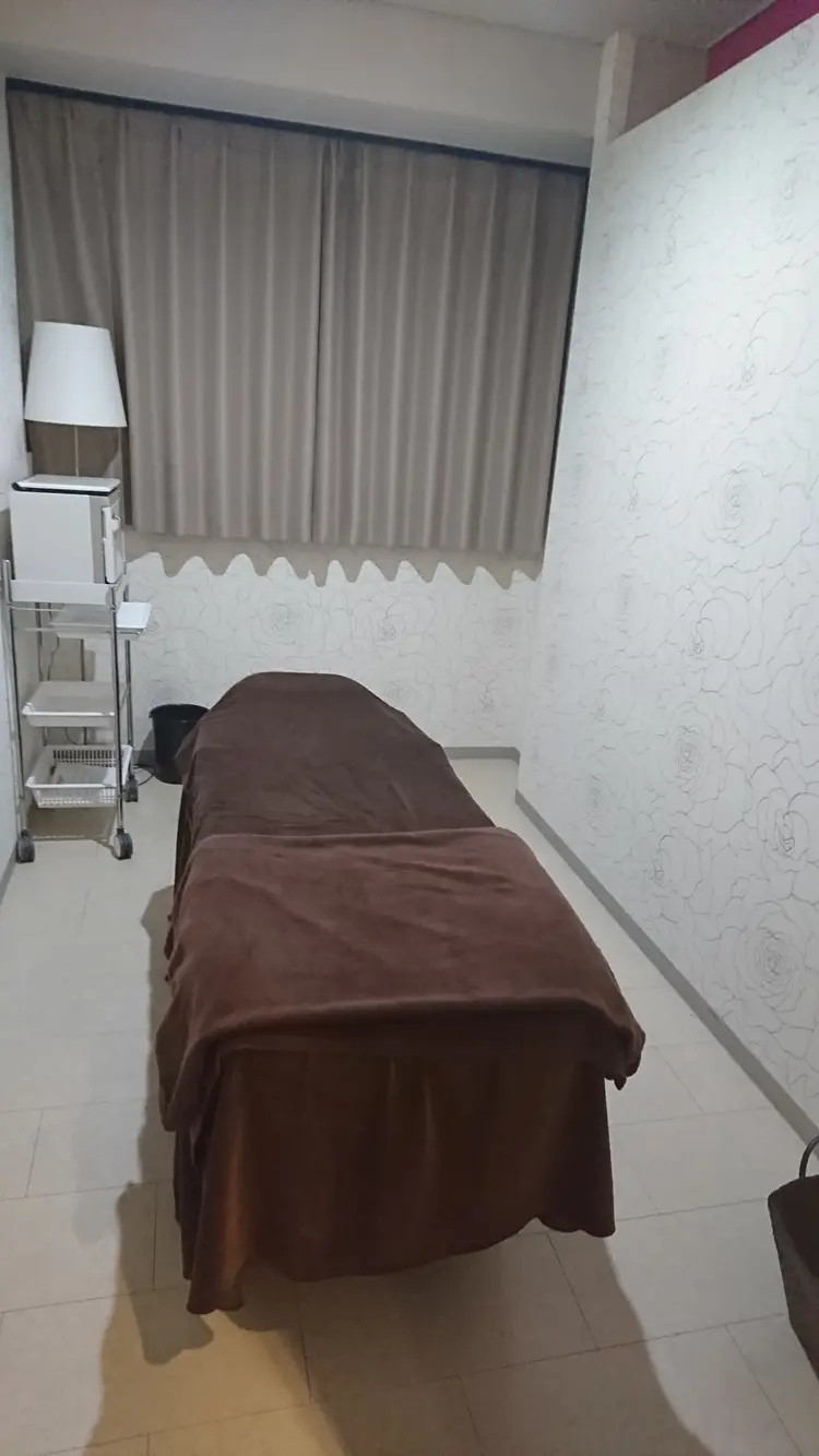 MOREの内観・外観1