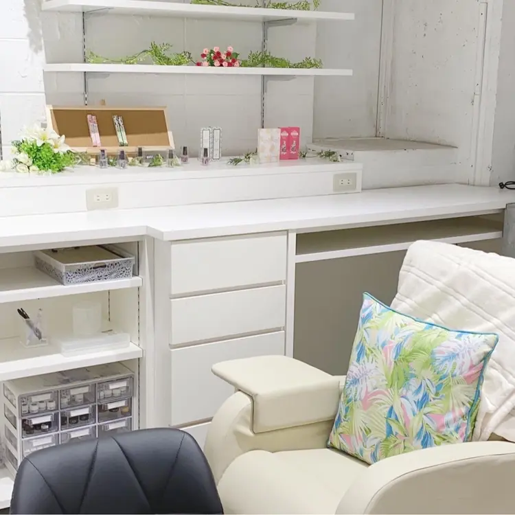 nail salon  AlgeTyの内観・外観1