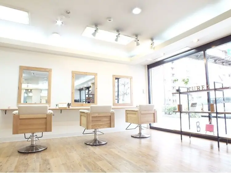 Cure2の内観・外観1