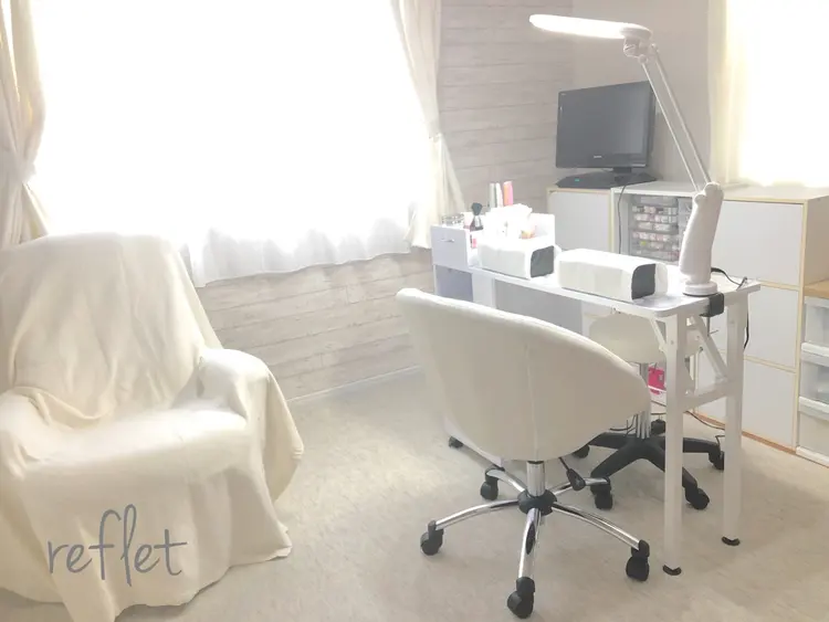 refletールフレーの内観・外観1