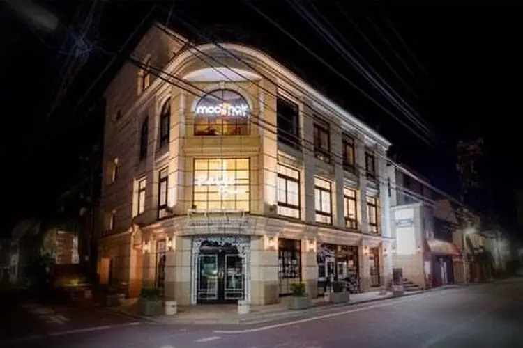 Henrietta 表参道の内観・外観1