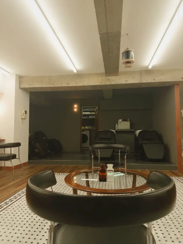 THE DAY TOKYO men's cut 表参道/青山の内観・外観2