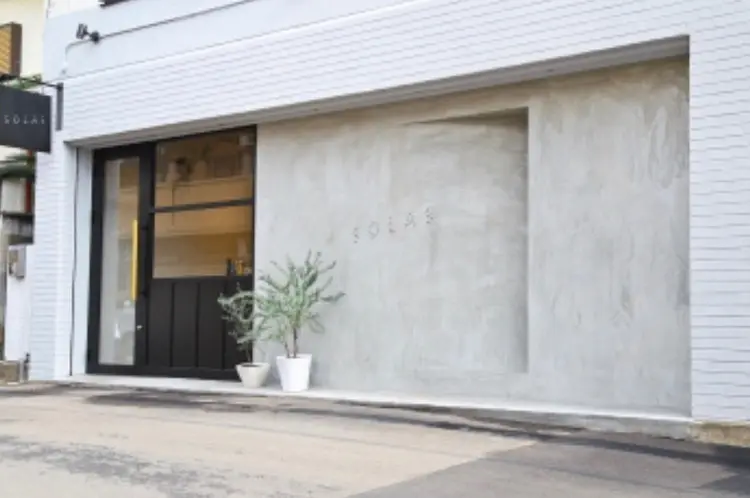 SOLASの内観・外観1