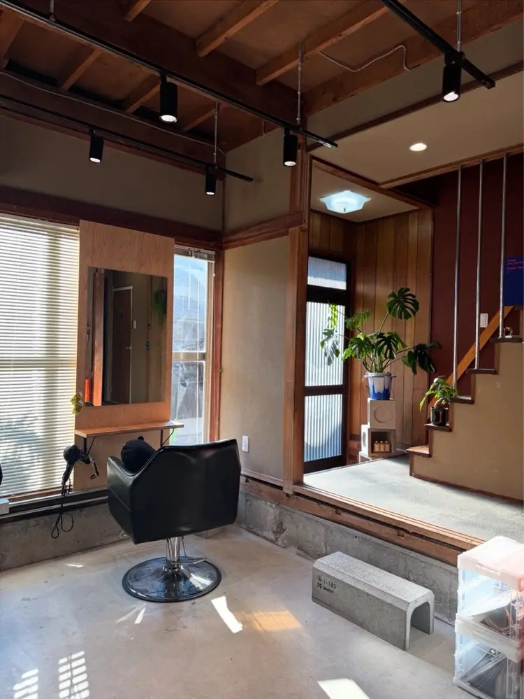 eyelash&eyebrowsalon mudeの内観・外観2
