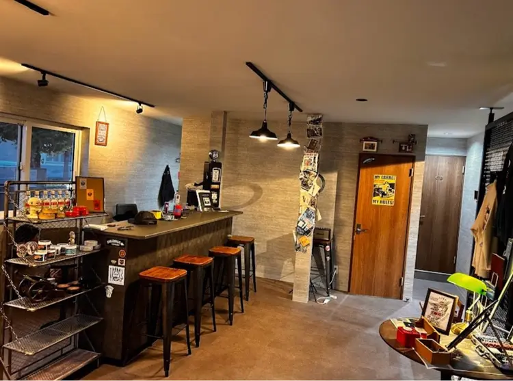 BarBer RATCATの内観・外観2