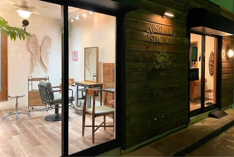 CAL SHONANの内観・外観1