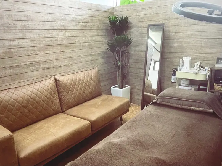 Lash Connectの内観・外観2