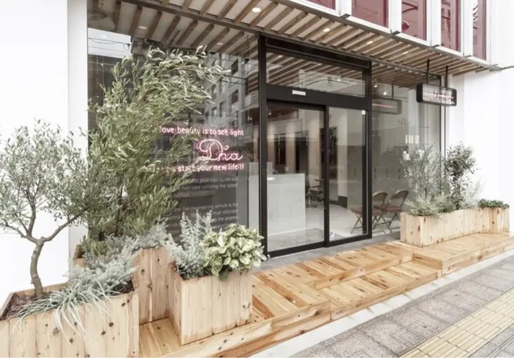 D'naの内観・外観1