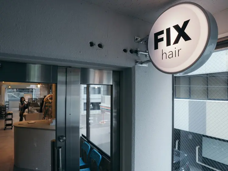 FIX hairの内観・外観2
