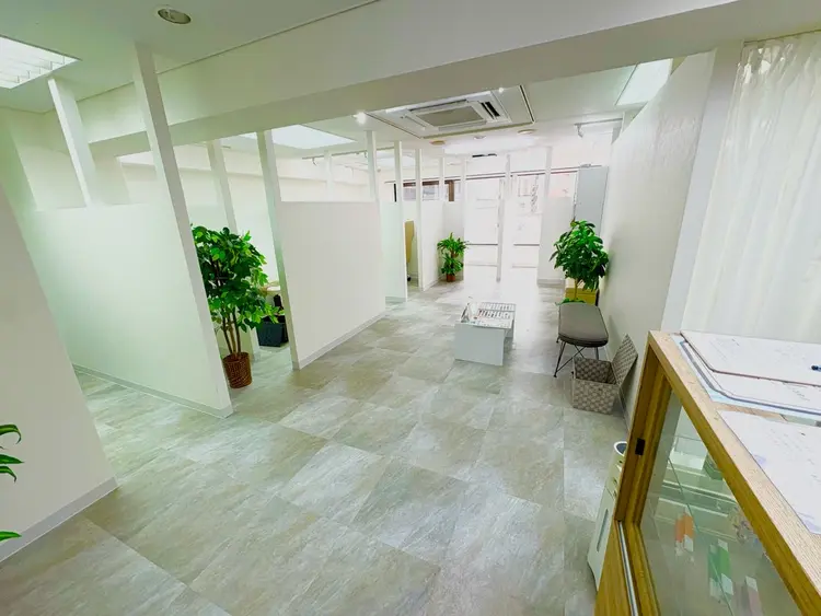 nail&eyelashsalon atelier fam上本町店の内観・外観2