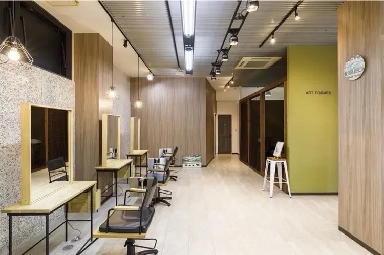 ARTFORMESの内観・外観1