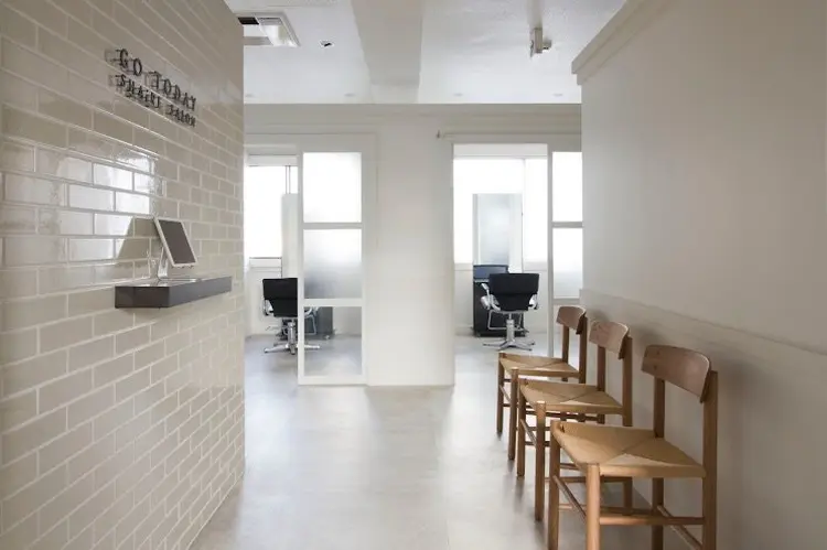 GO TO DAY 横浜店の内観・外観1