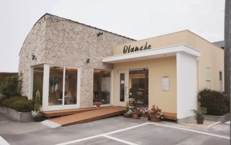 Blanche船穂店の内観・外観1