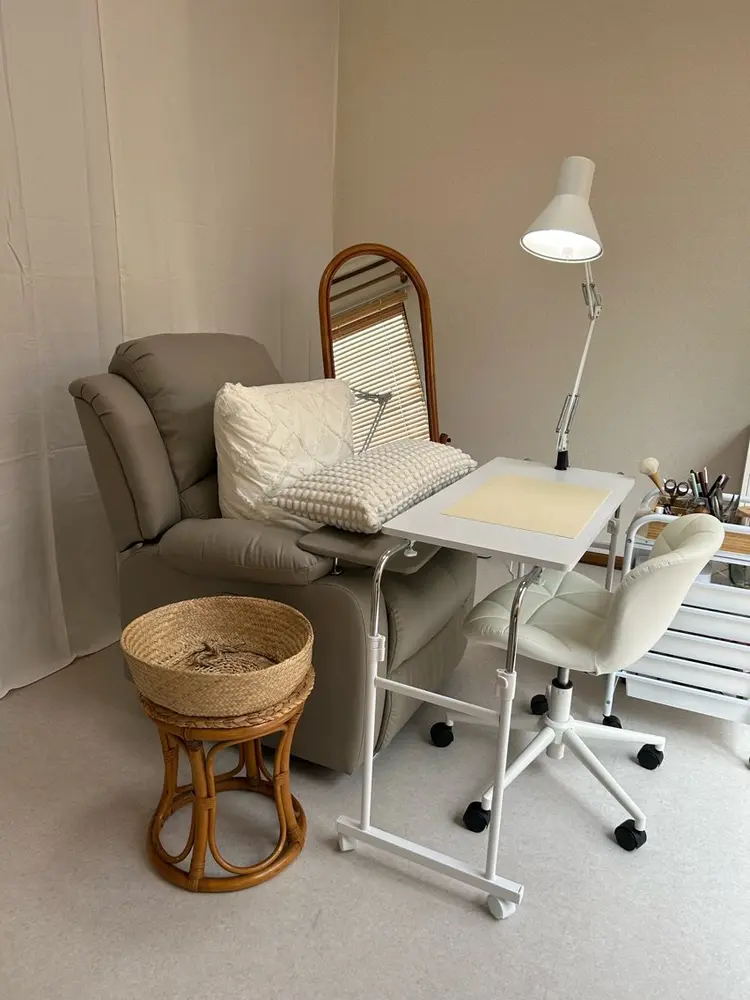 COR.(ｺﾙ)の内観・外観1