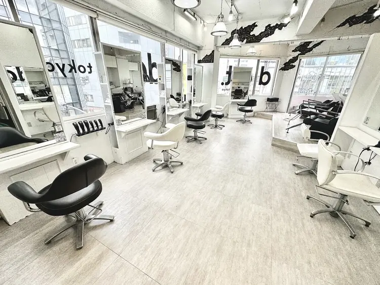 men's salon dot.tokyoの内観・外観1