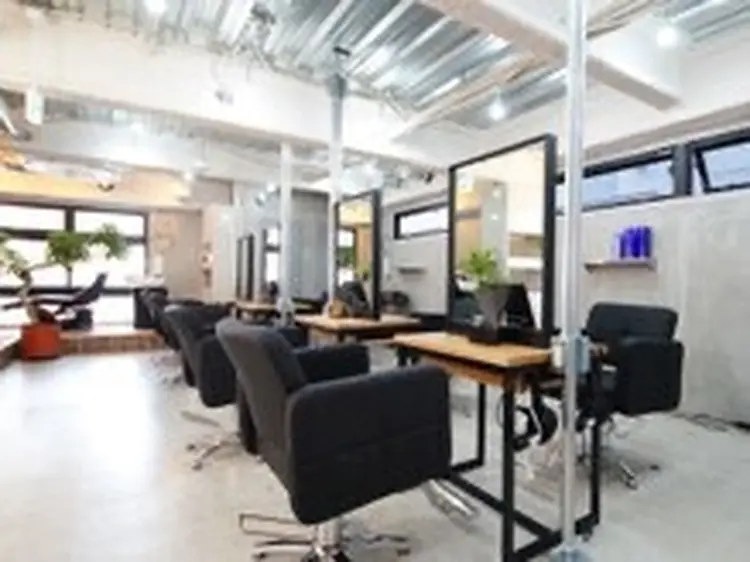 SIUNの内観・外観2