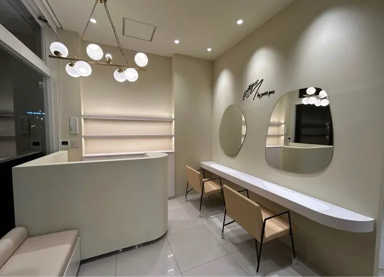 M by petit-pas【エム バイ プティパ】アイラッシュサロン 内原店の内観・外観1