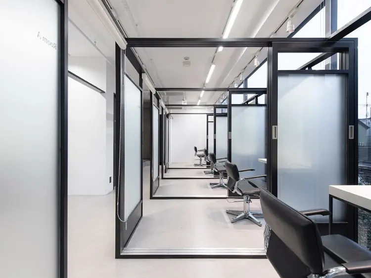 SALOWIN 原宿 IL Salice ３Fの内観・外観2