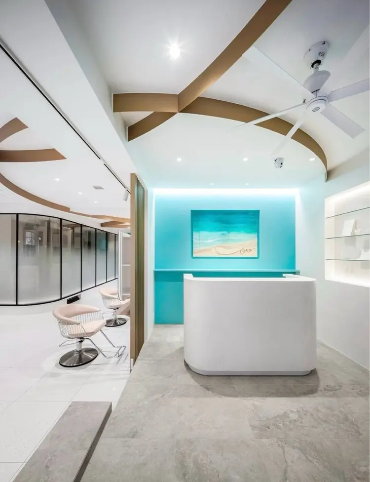 ORO塚口店の内観・外観2