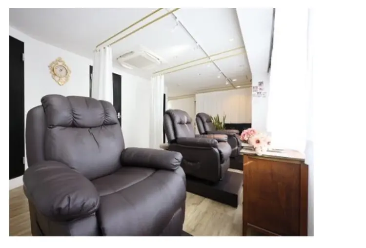 HARP Eyelashの内観・外観1