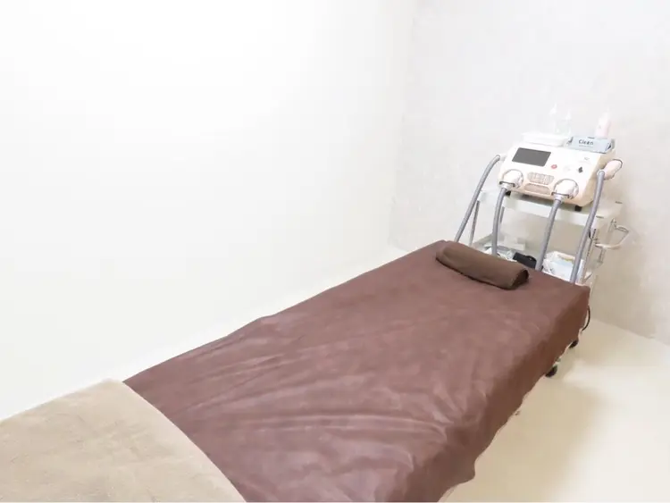 ネイル＆メンズ脱毛HAKUの内観・外観2