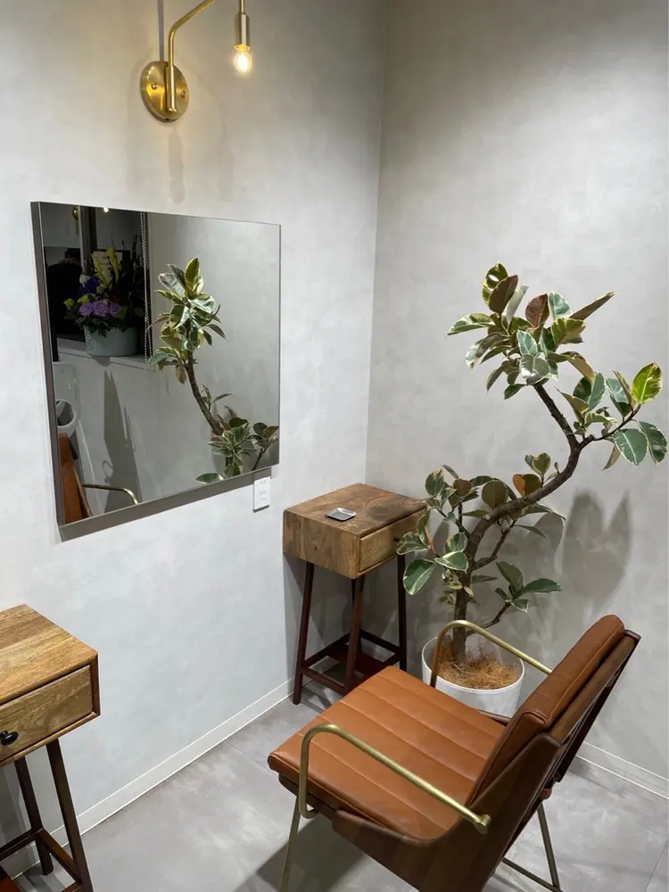 髪質改善lab.em.梅田店の内観・外観2