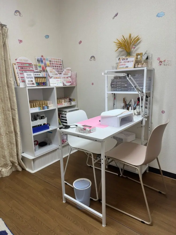 MIAMI NAILの内観・外観1