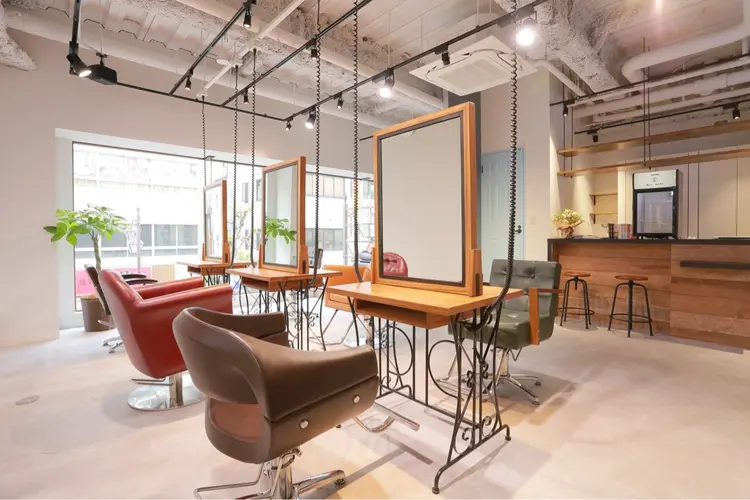 scene.池袋の内観・外観2