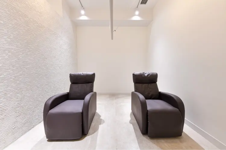 GO TODAY シェアサロン 梅田店の内観・外観2